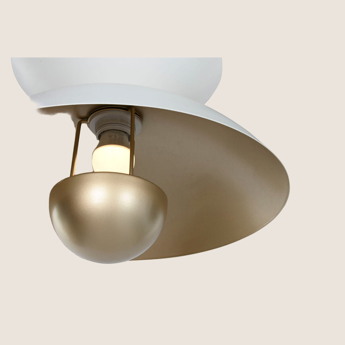 V4H000C12938695F5BDEFFEC81C72DD6B36R4940740P3