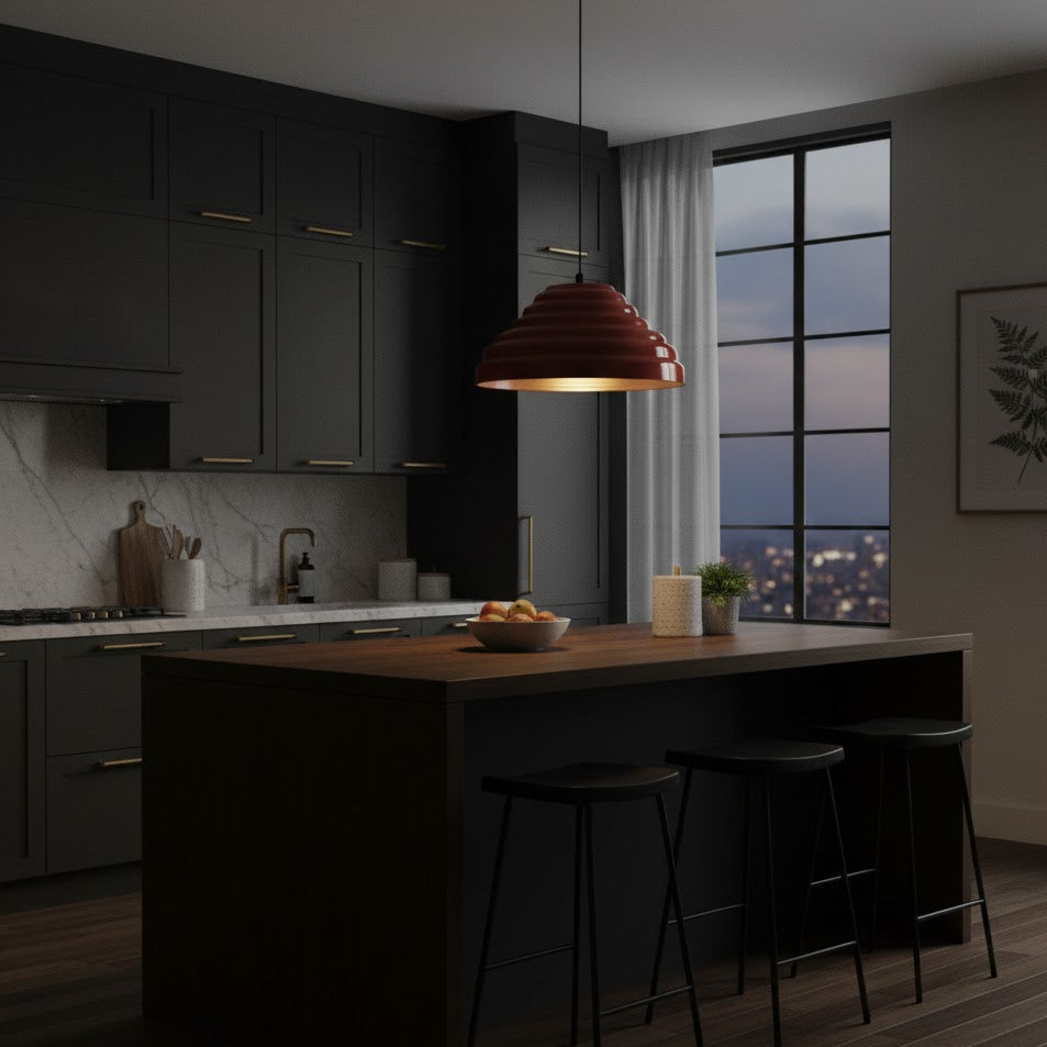 Fluxé – Röd lackerad taklampa