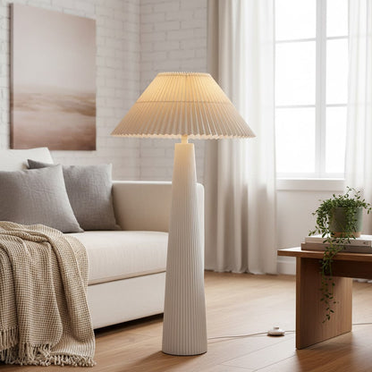 Clio - Svampformad golvlampalampa i urban design