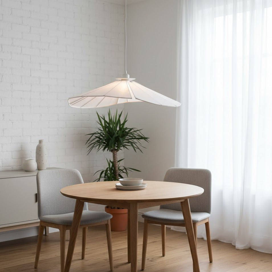 Estelle taklampa – Orientalisk fläktdesign för ett rofyllt hem