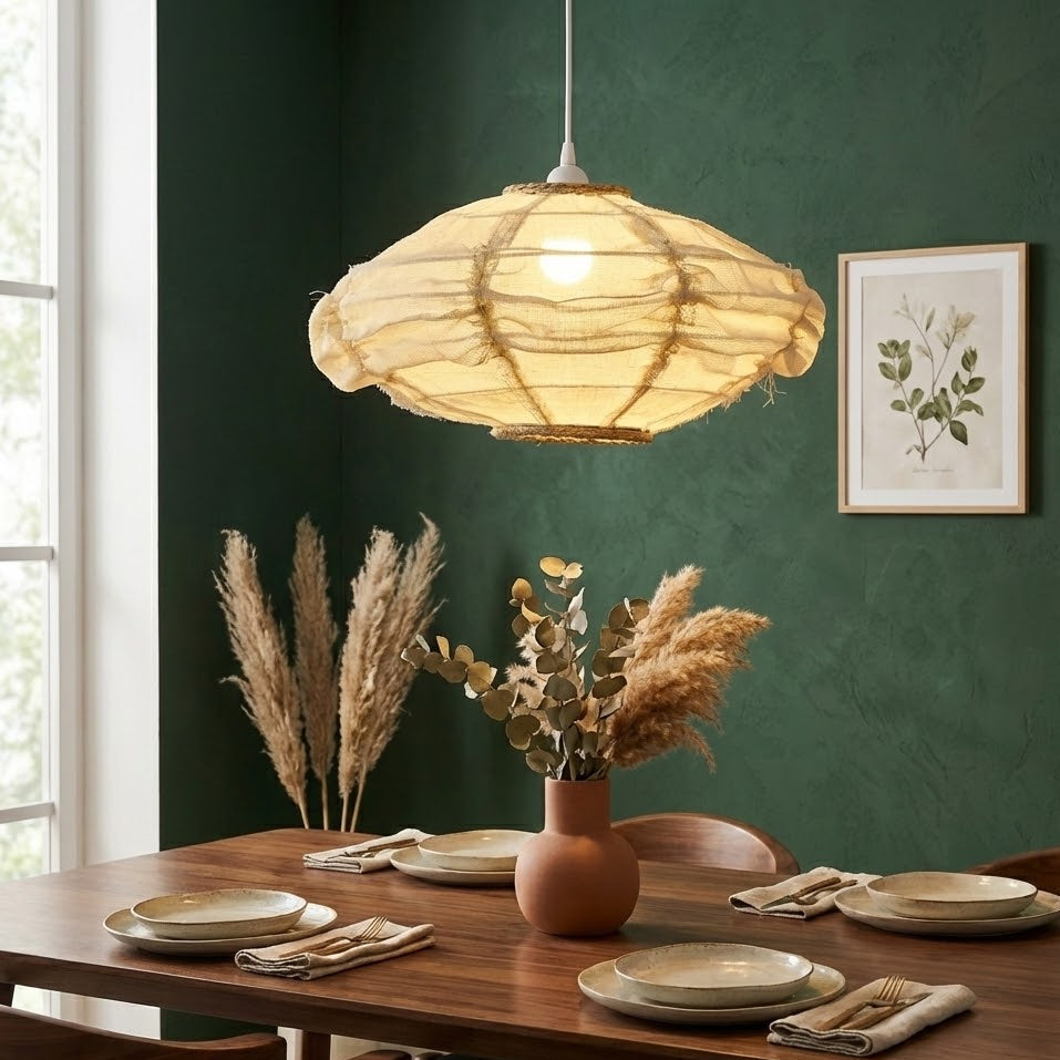 Solenne taklampa - mjukt ljus och orientalisk känsla