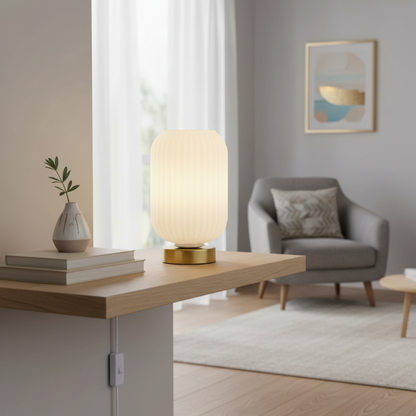 Solis bordslampa - Modern Bordslampa i vit och Guld