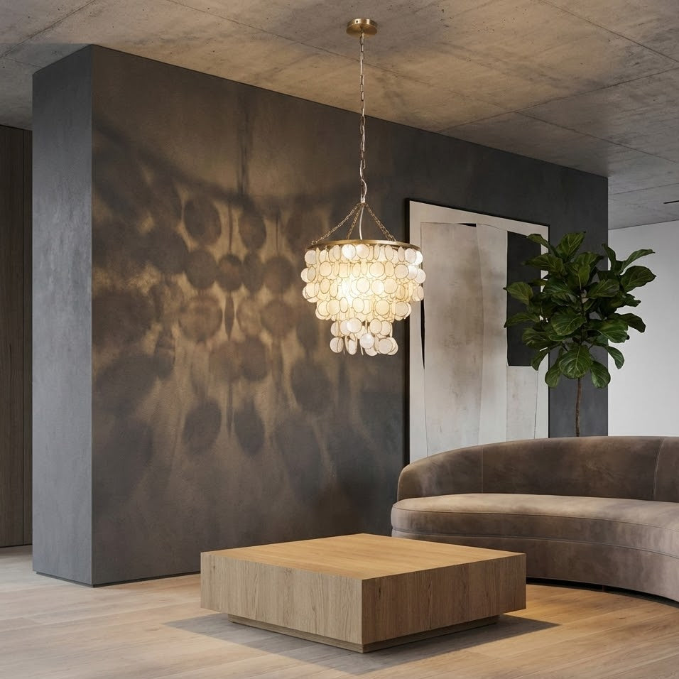 Velaris - Taklampa i pärlemor med en symfoni av ljus och glans